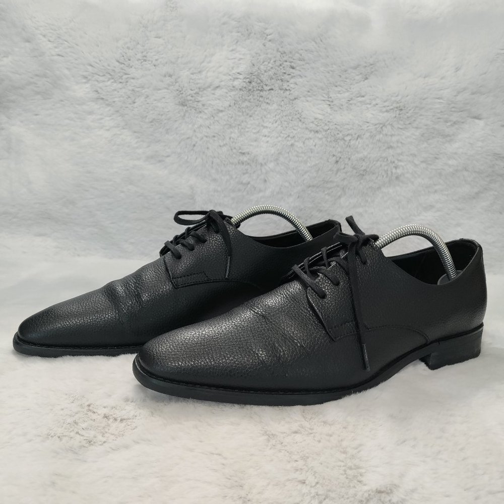 Calvin Klein Men's Ramses Black Leather Size 9 US